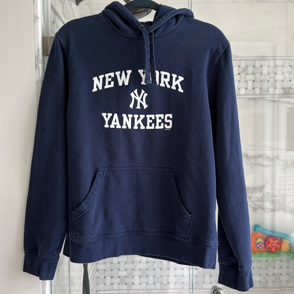 New York Yankees Hooded Sweatshirt